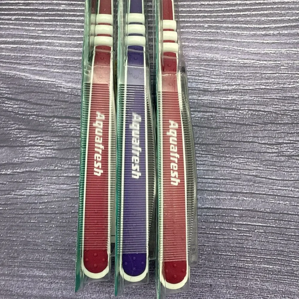 3 LOT VTG 2000 Aqua Fresh Flex Tip Toothbrush Soft Bristles 15/16 Interdental
